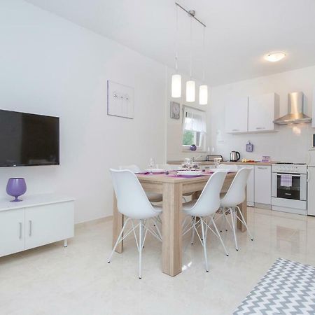 Brankica Apartaments 拉宾 外观 照片