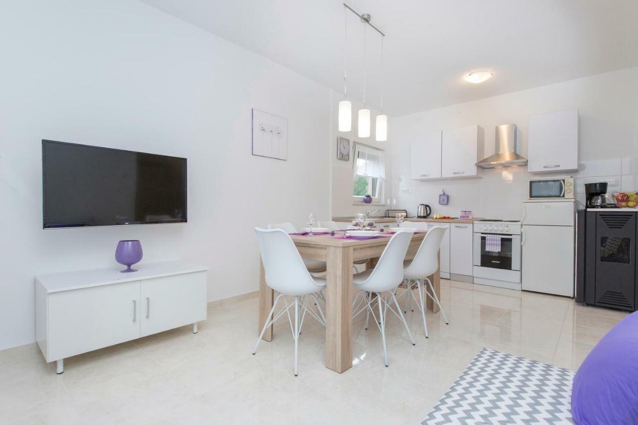 Brankica Apartaments 拉宾 外观 照片